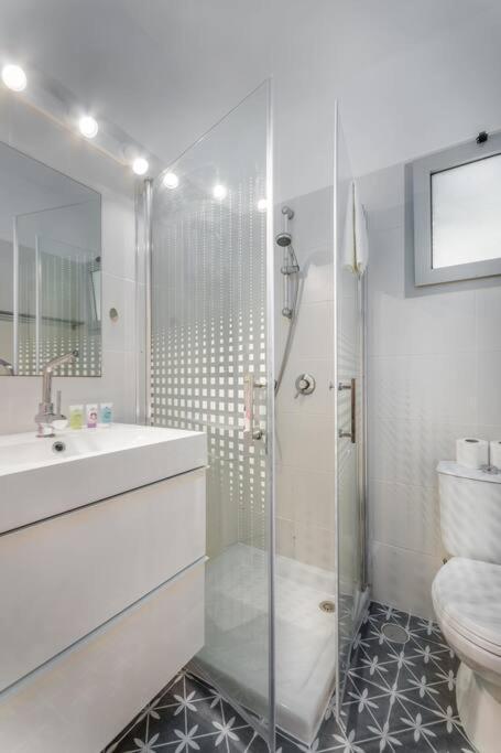 Bograshov Area - Cosy Apart' Hotel Close To The Beach 텔아비브 외부 사진