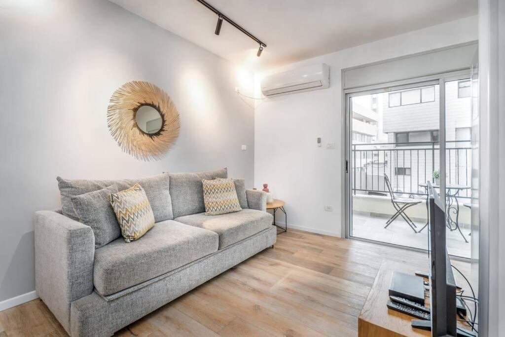 Bograshov Area - Cosy Apart' Hotel Close To The Beach 텔아비브 외부 사진