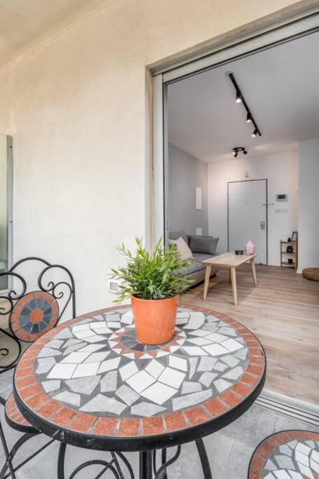 Bograshov Area - Cosy Apart' Hotel Close To The Beach 텔아비브 외부 사진